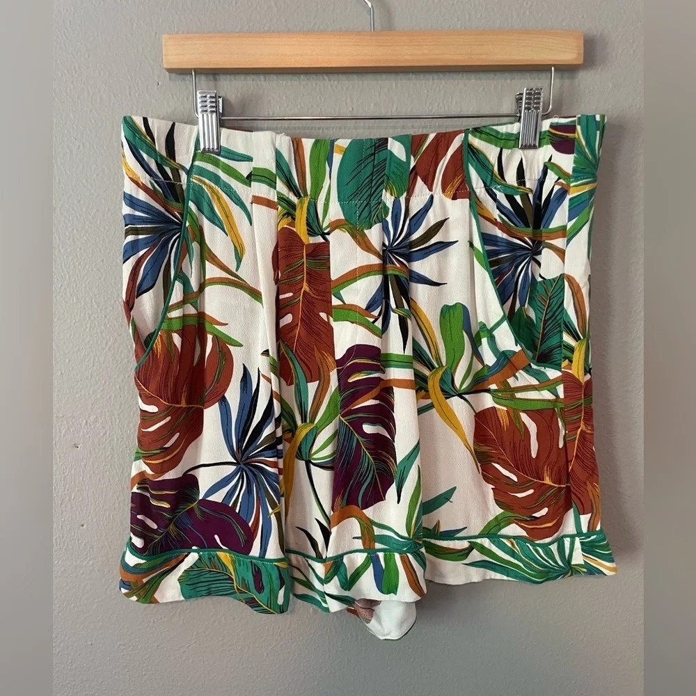 For The Republic Multicolor Tropical Print Shorts size L